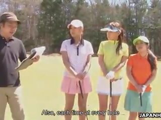 Ázijské golf má na byť zvrátené v jeden spôsob alebo ďalšie: špinavé film c4 | xhamster